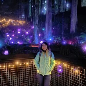 Meet your Posher, Jenny